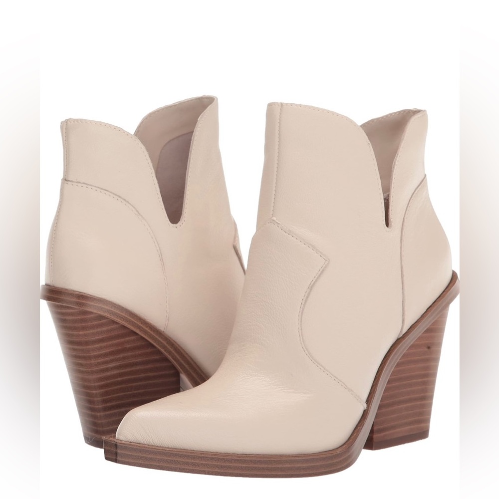 Jessica Simpson Leeshi Western Bootie 8M NWB